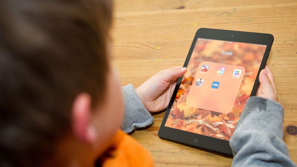Code falsch eingegeben: Kind sperrt iPad seines Vaters für 48 Jahre