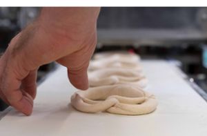 Wie ein Start-up traditionellen Bäckern helfen will