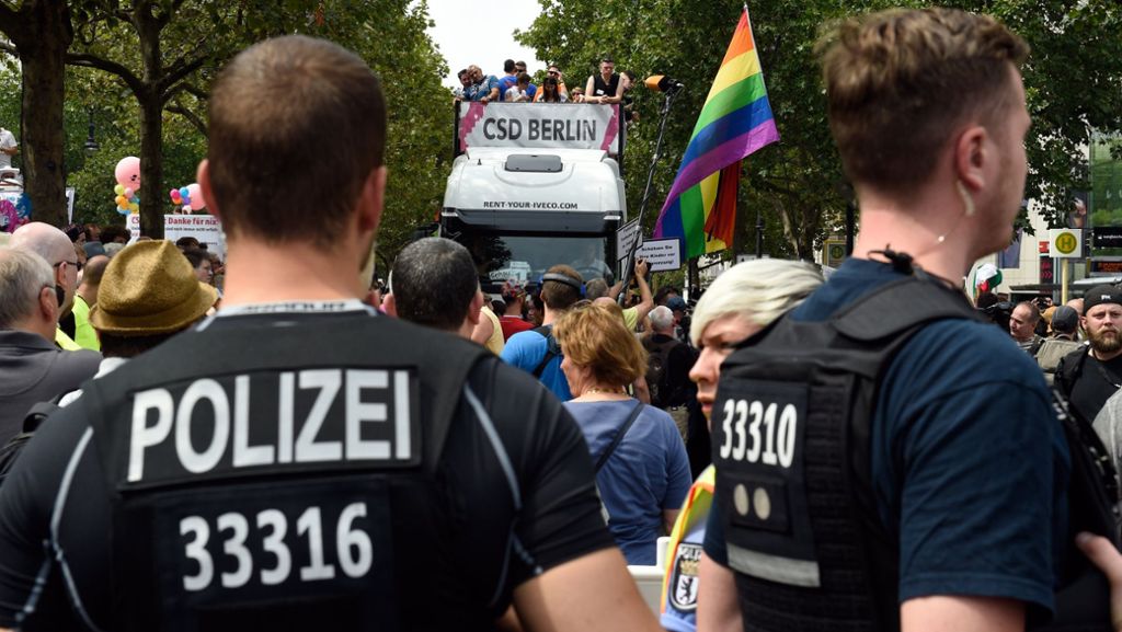 Nach Party vor G20-Gipfel: Berliner Polizei verteidigt sich auf Facebook