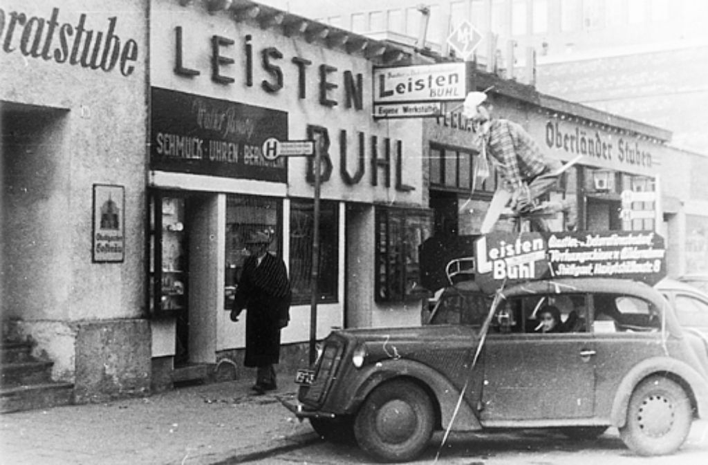 Leisten Buhl: Das Geschäft wurde im Jahr 1949 von Erwin Buhl gegründet. Das erste Gäschäftslokal war in der Hauptstätter Strasse 8 - im Volksmund damals als „Schwäbische Hüttenwerke“ genannt. Das Unternehmen „Leisten Buhl“ bestand in seiner ursprünglichen Konzeption bis zum Jahr 1971. Anschließend wurde die Manfred Buhl GmbH gegründet und bestand als Heimwerkermarkt u.a. in der Markstraße bis zum Jahr 2001.