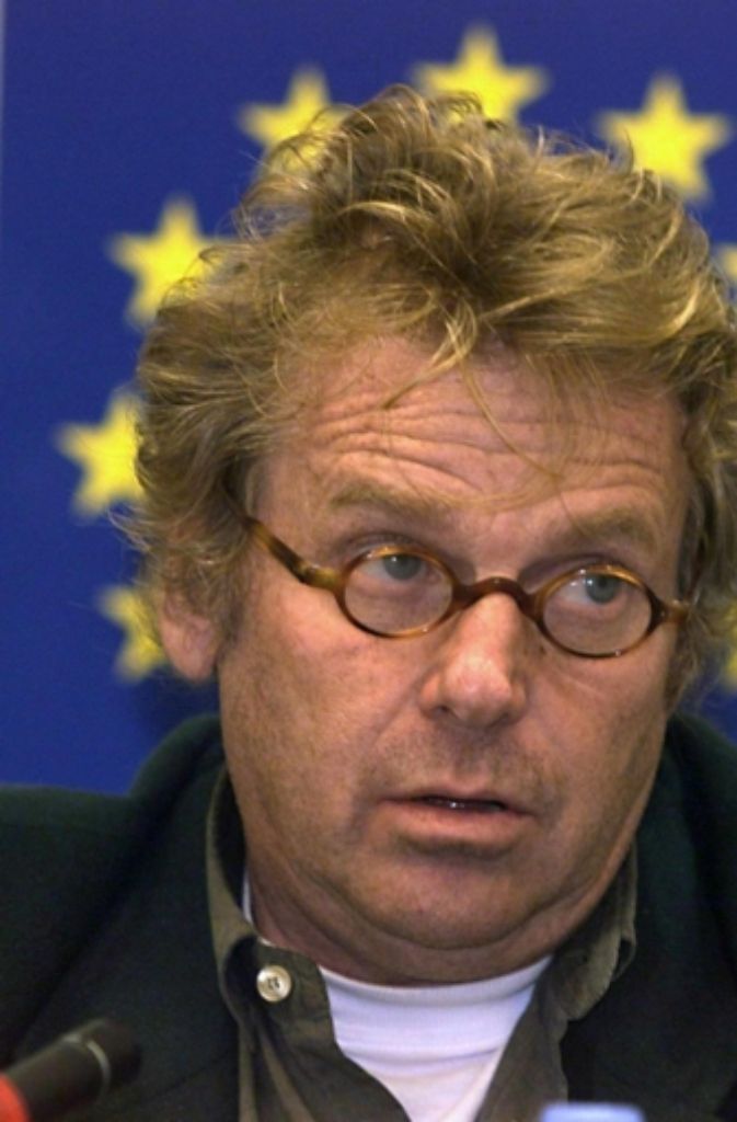 Bei der Europawahl 1994, von Bündnis 90/Die Grünen nur auf Listenplatz 8 nominiert, zog Cohn-Bendit erstmals in das Europaparlament ein.