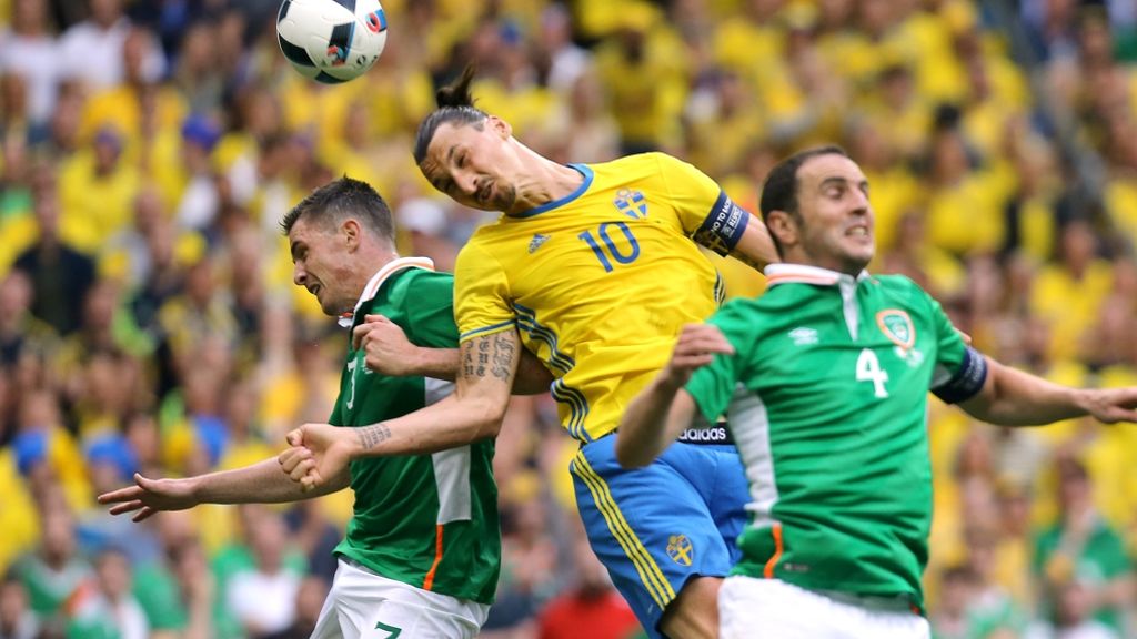 Fußball-EM: Schweden-Irland: Star rettet Schweden