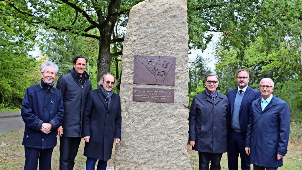Schlotwiesenlager Zuffenhausen: Gedenkstein schließt Erinnerungslücke
