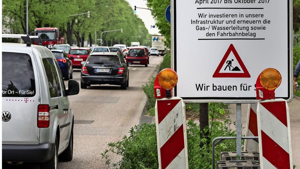 Die nächste Sommerbaustelle  in Ludwigsburg: Schwieberdinger Straße wird zur  Staustrecke