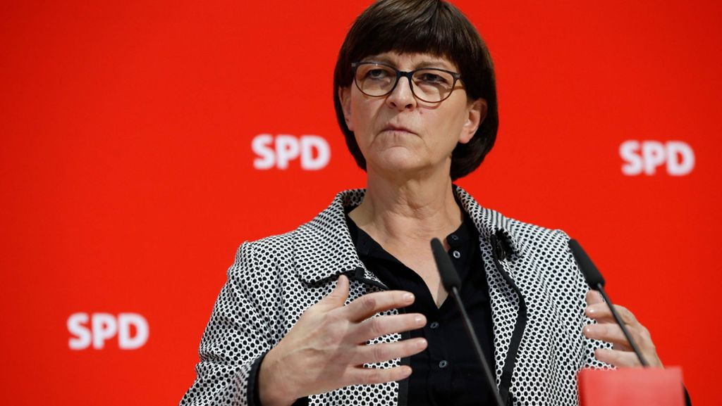 SPD-Vorsitzende: Kündigungsaffäre: Saskia Esken schaltet Anwalt ein