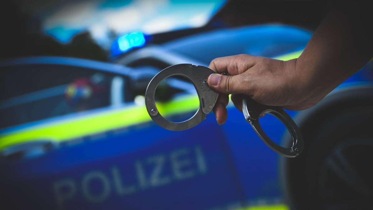 Sicherheitspersonal in Stuttgart verletzt: Mutmaßlicher Parfüm-Dieb festgenommen