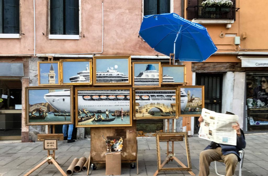 Offensichtlich hat Banksy sein Werk „Venice in Oil“ an verschiedenen Stellen in der Stadt aufgebaut.