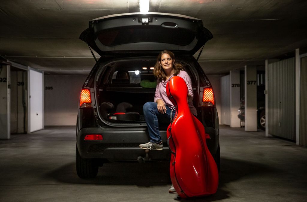 Ina Fröhlich hat zwei Kinder und braucht Platz für Cello, Ranzen und Roller. Den Kombi hat sie gegen einen SUV getauscht.