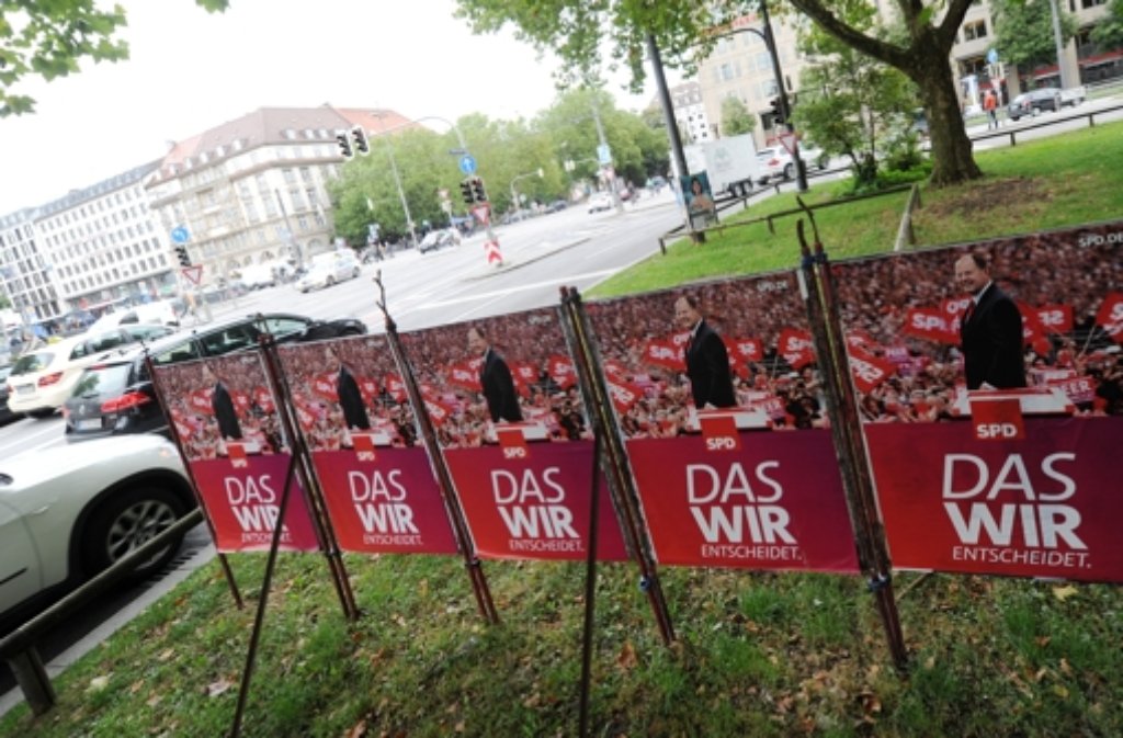 „Hätte, hätte Fahrradkette.“ So antwortet Peer Steinbrück auf die Frage, ob die SPD nicht besser hätte recherchieren müssen, da eine Leiharbeitsfirma schon lange den Slogan „Das Wir entscheidet“ benutzt. Unter dieses Motto stellen die Sozialdemokraten die gesamte Wahlkampagne.