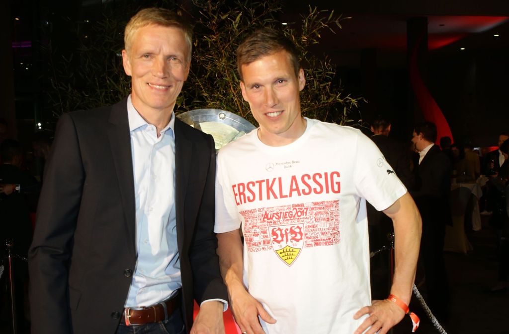 VfB-Sportchef Jan Schindelmeiser mit Coach Hannes Wolf