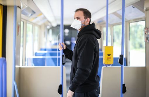 Weniger Fahrgäste und Maskenpflicht: das prägt die Lage im öffentlichen Nahverkehr in der Region Stuttgart. Foto: dpa/Christoph Schmidt