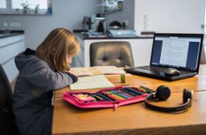 Linke-Chefin will Hausaufgaben abschaffen: Hausaufgaben können Familien verrückt machen – sind aber wichtig