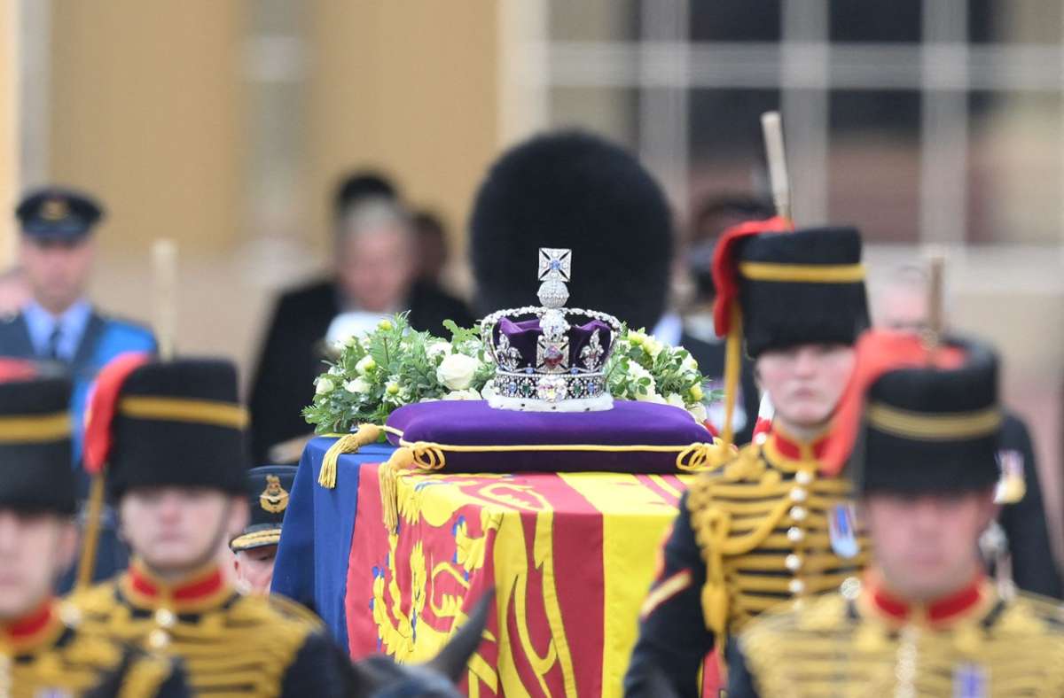 Der Sarg der Königin Elizabeth II.