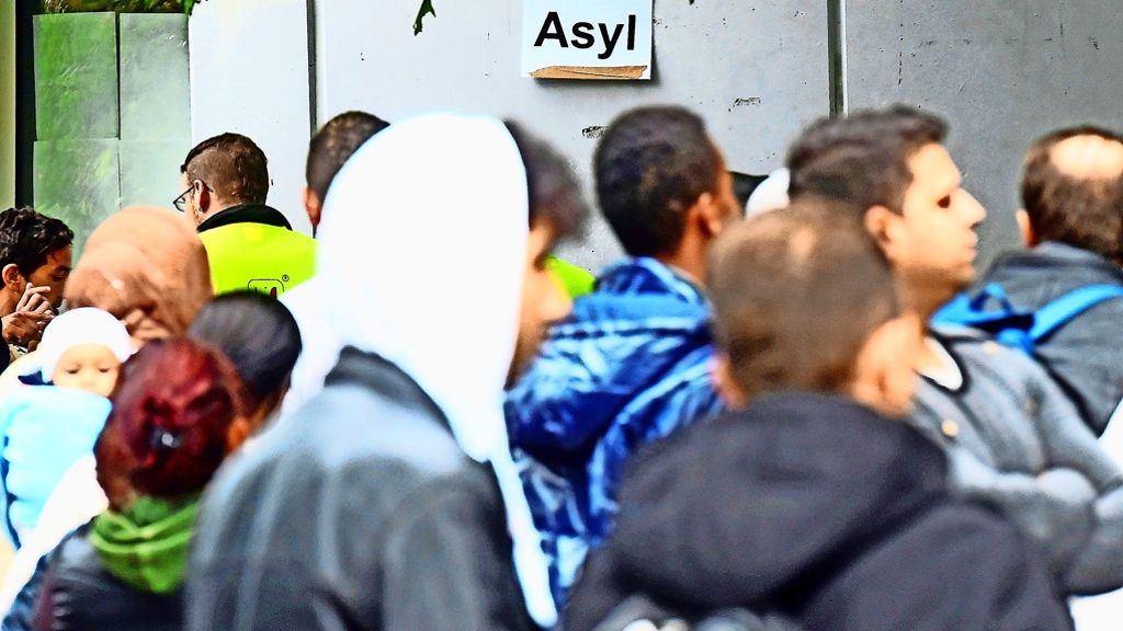 Verfassungsschutzbericht: Islamisten umwerben Flüchtlinge