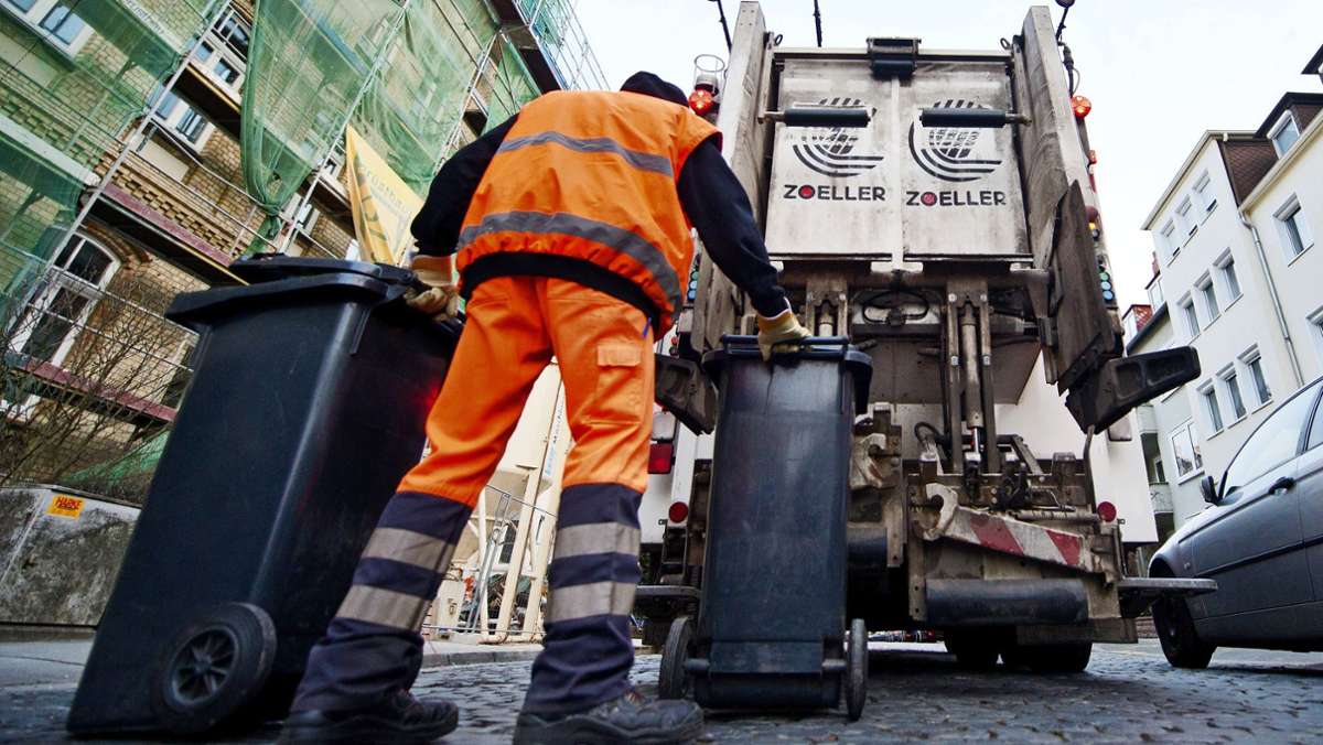 Tod eines Müllwerkers in Burgstetten: Warum der Beruf der Entsorger so gefährlich ist