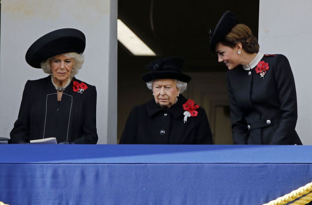 Die Queen teilte sich den Balkon während der Zeremonie mit Herzogin Kate und Herzogin Camilla.