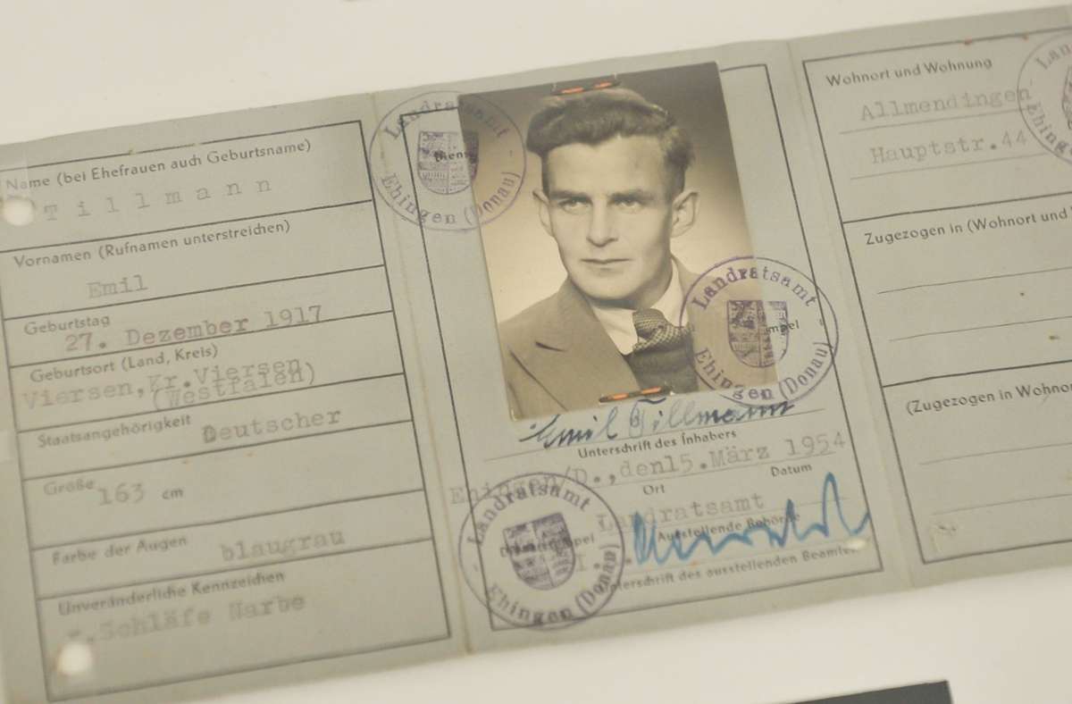 Tillmanns Personalausweis im Polizeimuseum.