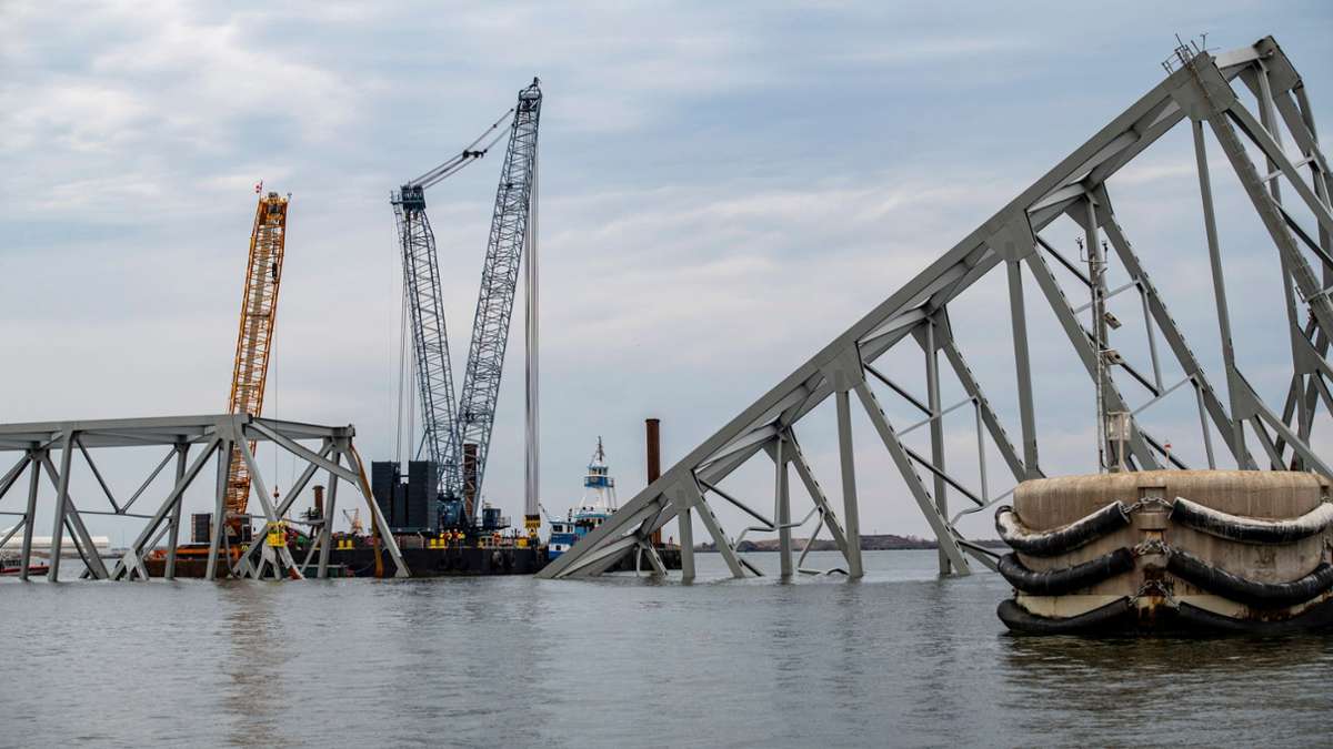 Schifffahrt: Brückeneinsturz in Baltimore: Aufräumarbeiten haben begonnen
