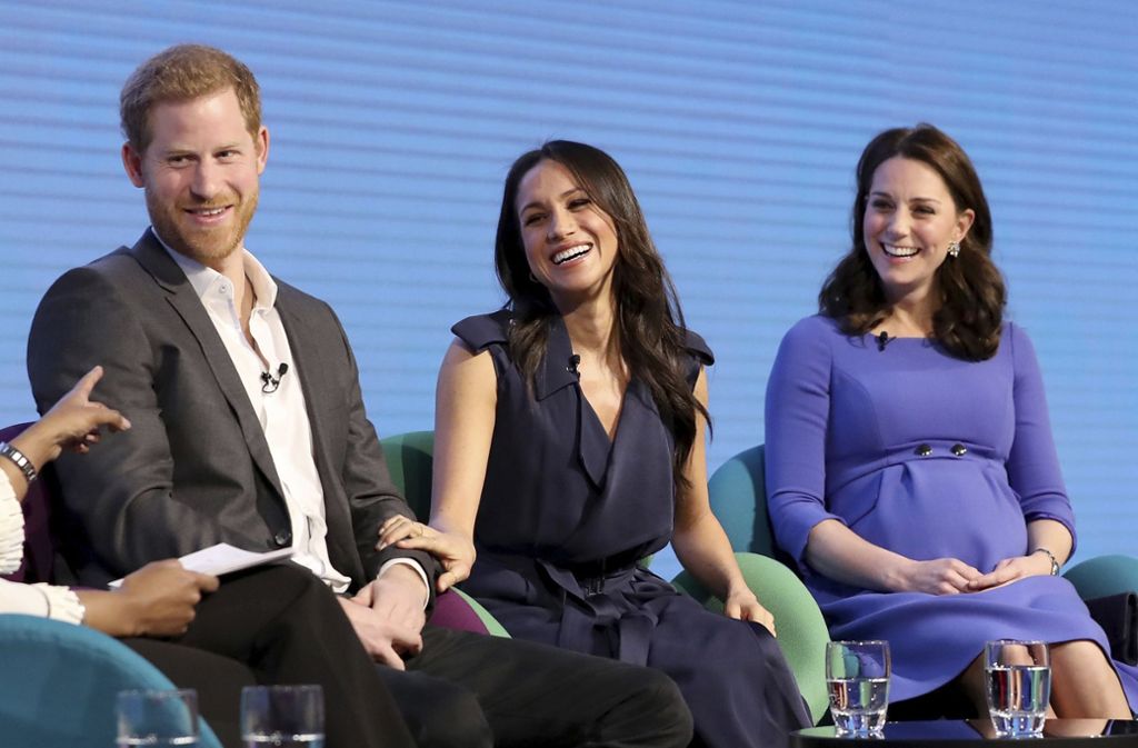 Gute Laune bei den Royals: Prinz Harry, Meghan Markle und die schwangere Kate (v.l.)