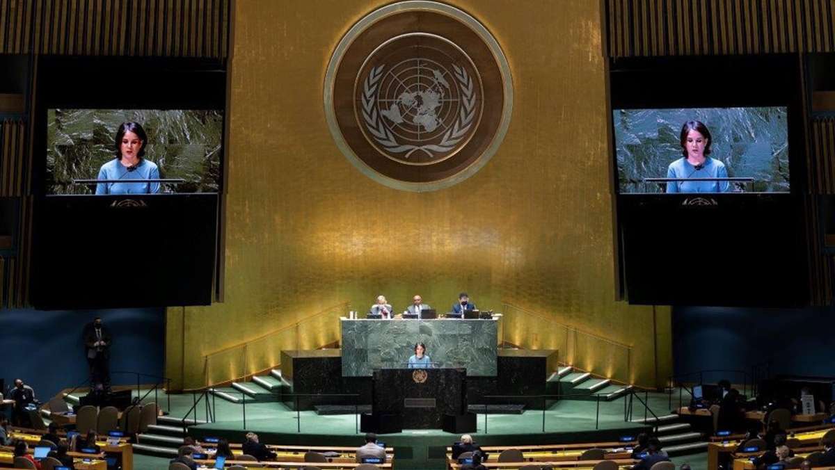 Russlands Angriff auf die Ukraine: UN-Vollversammlung verurteilt Russlands Krieg mit großer Mehrheit