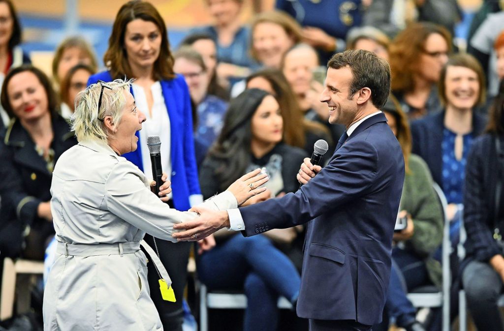 Die Debatten mit dem Präsidenten finden Anklang bei den Franzosen. Die Umfragewerte von Emmanuel Macron steigen wieder. Foto: dpa