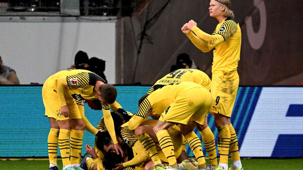  Borussia Dortmund zeigt bei der Aufholjagd bei Eintracht Frankfurt ungeahnte Standfestigkeit und beweist plötzlich Mentalität. Wird der Kampf um die Meisterschaft doch noch einmal spannend? 