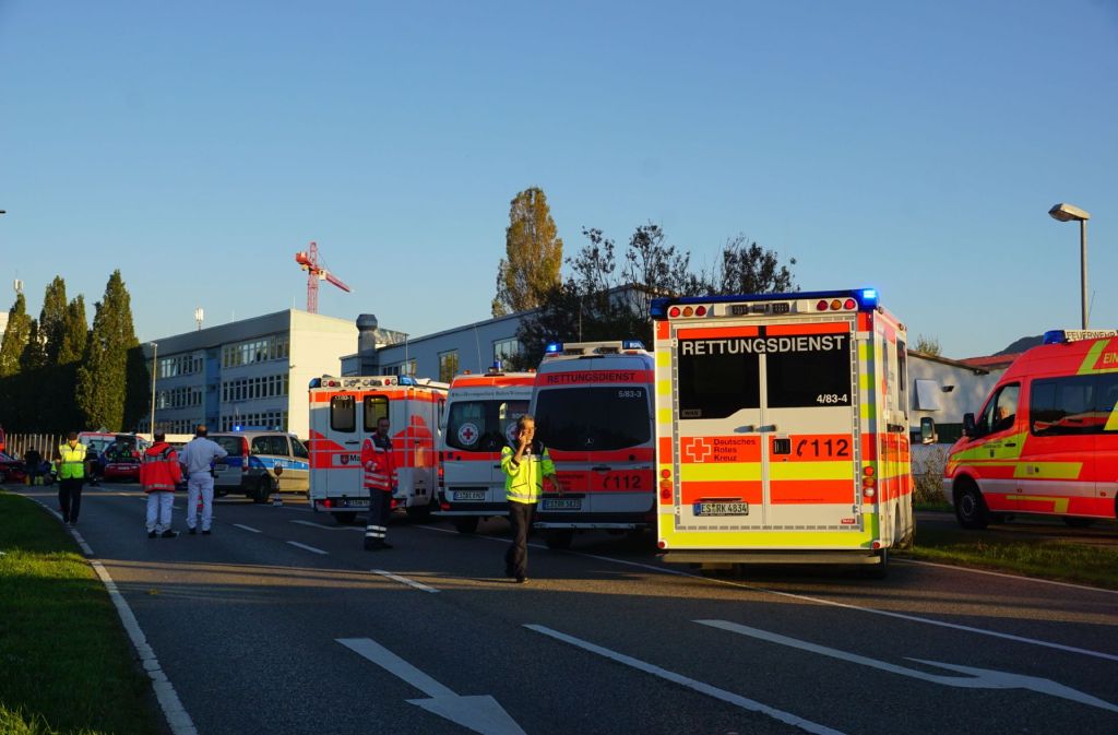 Die Feuerwehr Kirchheim war mit sechs Fahrzeugen und 22 Mann vor Ort.