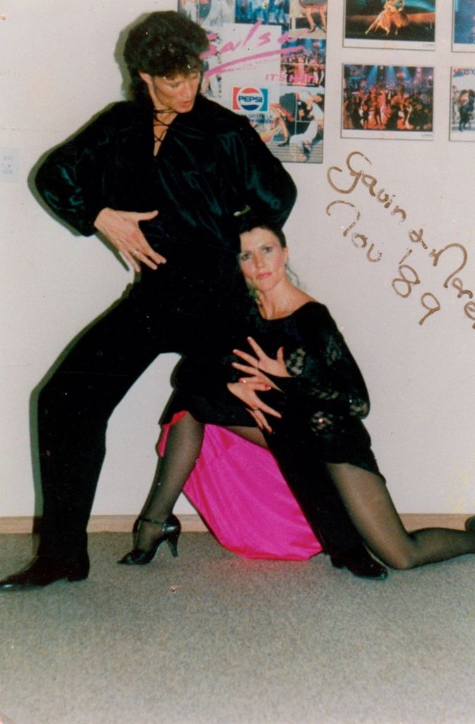 Mareli Schröter tanzte professionell. Diese Aufnahe zeigt sie mit ihrem langjährigen Partner Gavin Ringquest am Rande einer Tango-Show in Johannesburg.