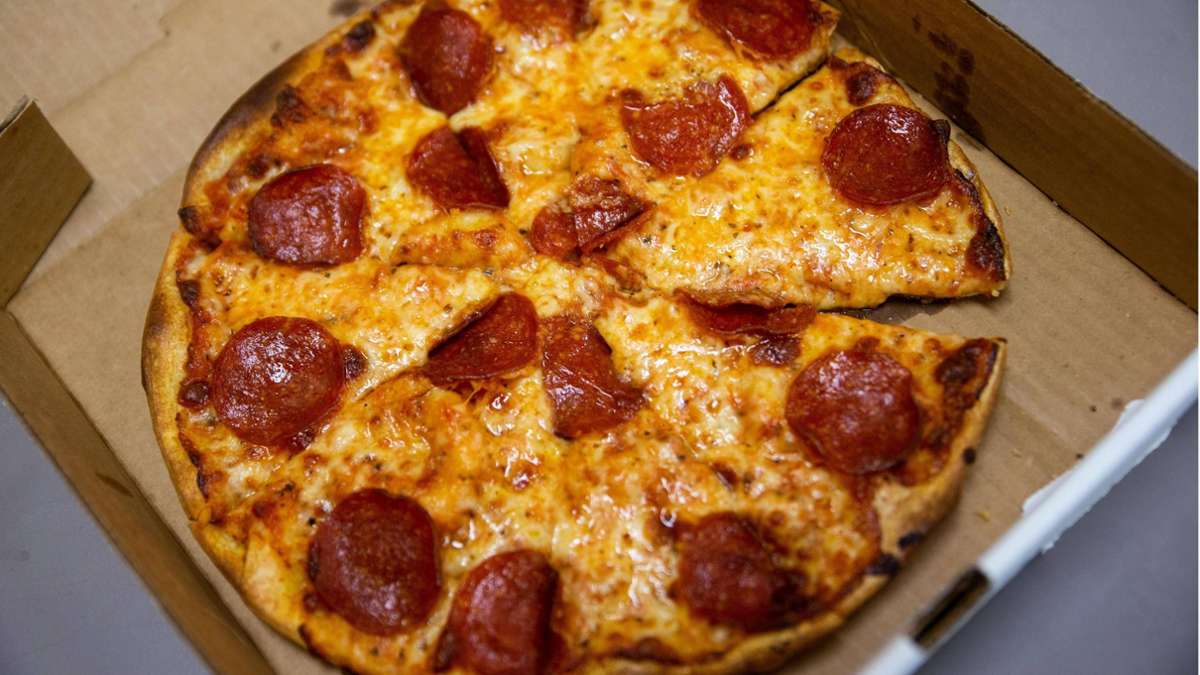 Weingarten im Kreis Ravensburg: 19-Jähriger will Pizza bei Notruf bestellen –  Polizei zeigt ihn an