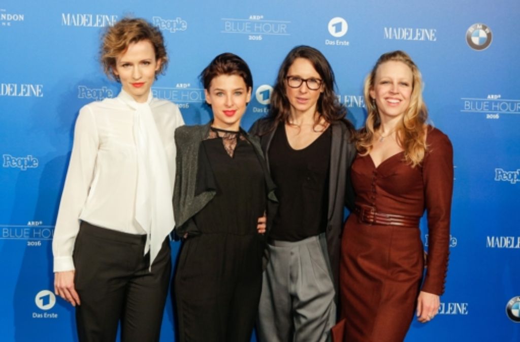 Die wunderbar verzweifelten Hausfrauen aus der österreichischen Serie „Vorstadtweiber“ besuchten die „Blue Hour Reception“ der ARD: Adina Vetter, Martina Ebm, Maria Köstlinger and Nina Proll.