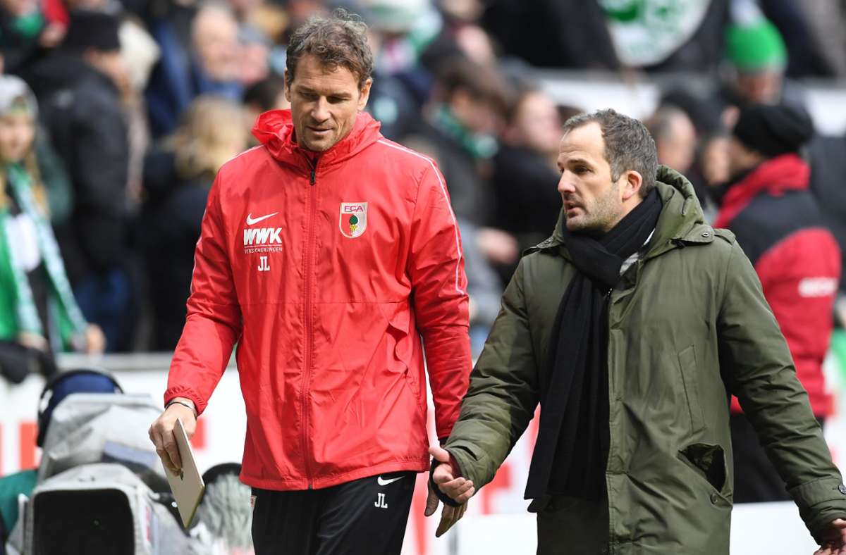 2019 gibt es wieder einen Platz in einem Trainerteam: Lehmann wird beim FC Augsburg Co-Trainer von Coach Manuel Baum. Doch das Duo hat in der Fuggerstadt kein Fortune – und ist nach nur 71 Tagen wieder Geschichte.