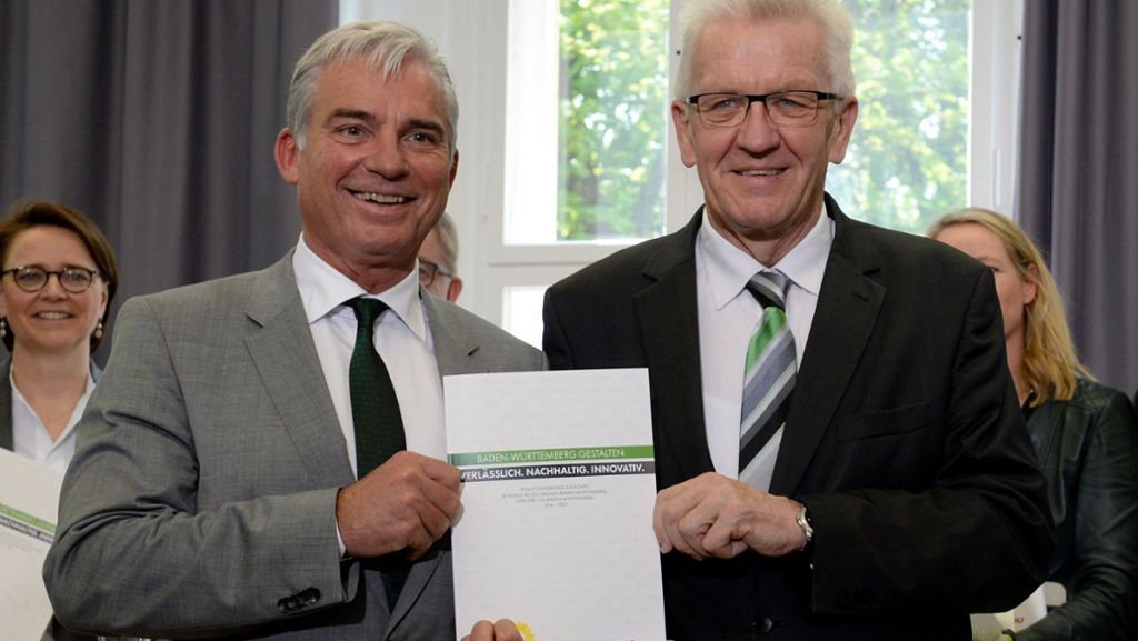 StZ/SWR-Umfrage zur Landespolitik: Grüne und CDU liegen Kopf an Kopf