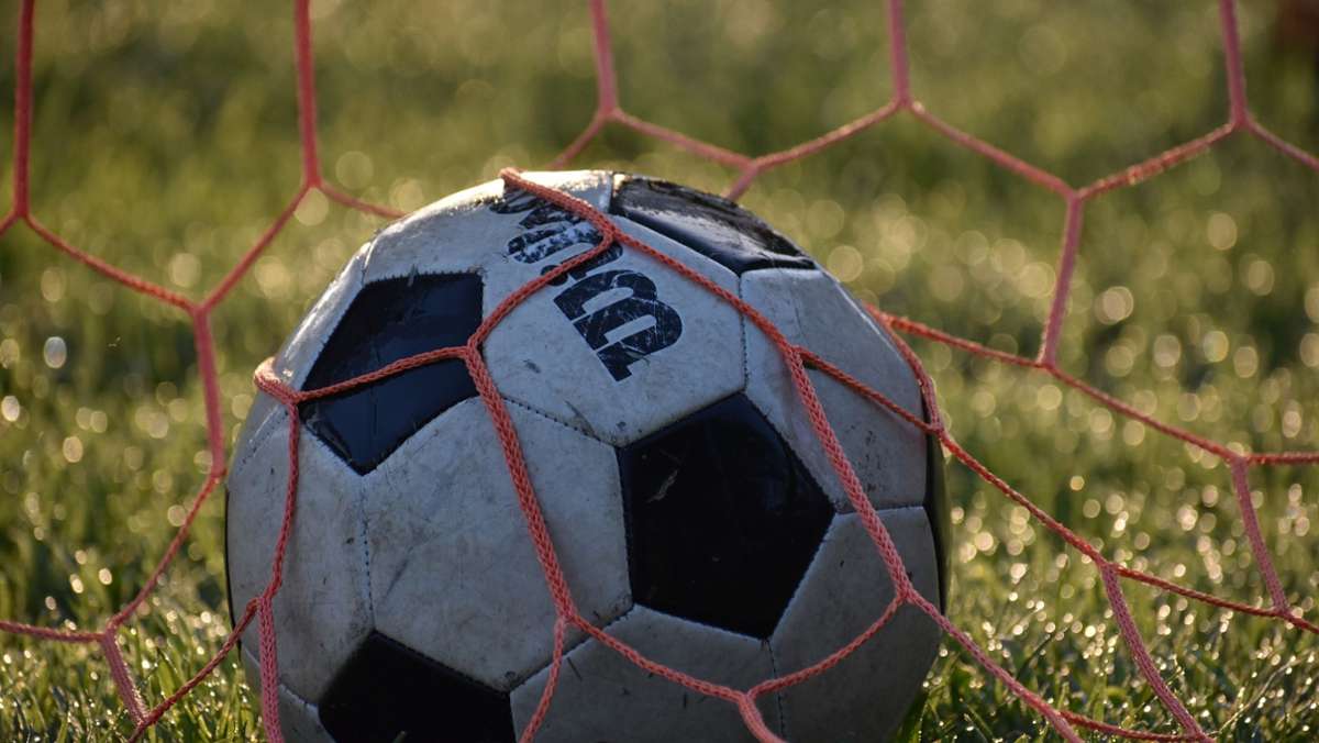 Fußball-Verbandsliga: In Unterzahl geht der SKV die Kraft aus