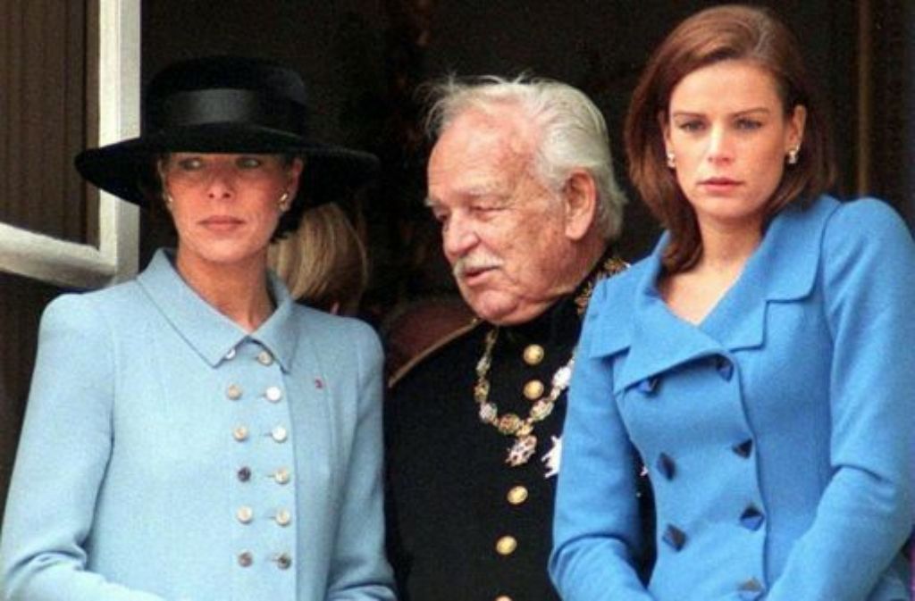 2005 stirbt Fürst Rainier 81-jährig an den Folgen einer Lungenentzündung.