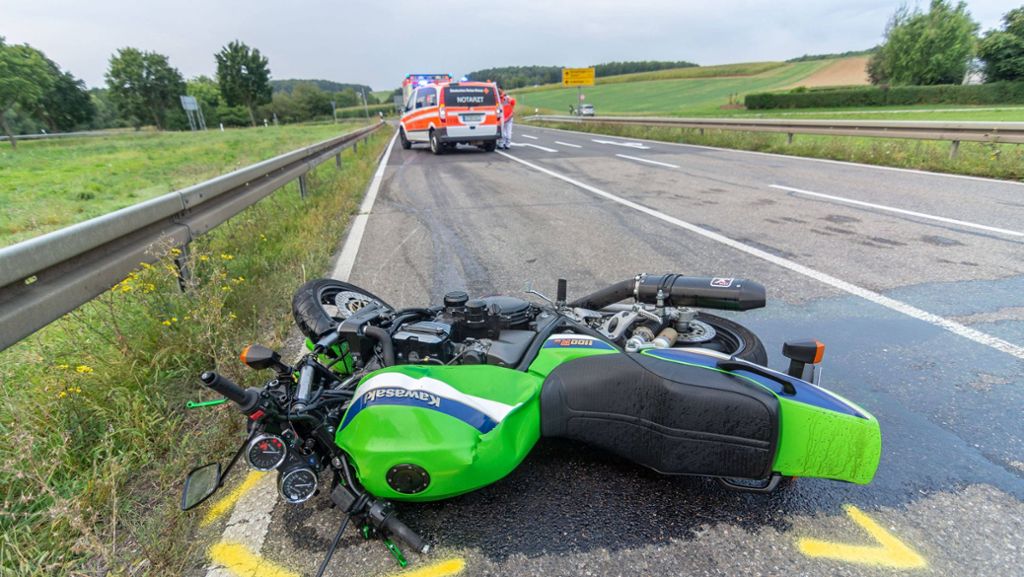 Großbettlingen: Motorradfahrer tödlich verunglückt