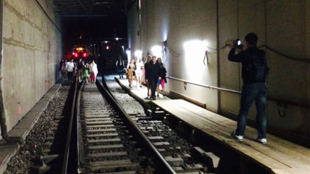 S-Bahn Stuttgart: S1 in Tunnel vor Hauptbahnhof evakuiert
