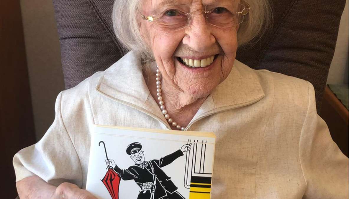 „Vergiss nicht deinen Hugendubel“: Die Erfinderin eines legendären Werbeschilds in Stuttgart wird 105