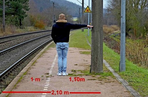 So stellt der Schultes von Hegne das Problem an seinem Bahnsteig dar. Foto: Gemeinde Allensbach