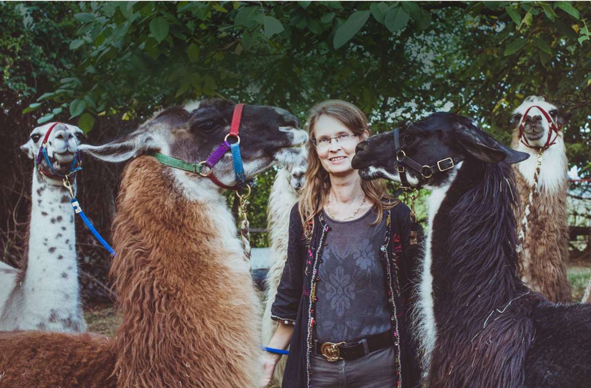 Ulrike Schaich und ihre Lamas