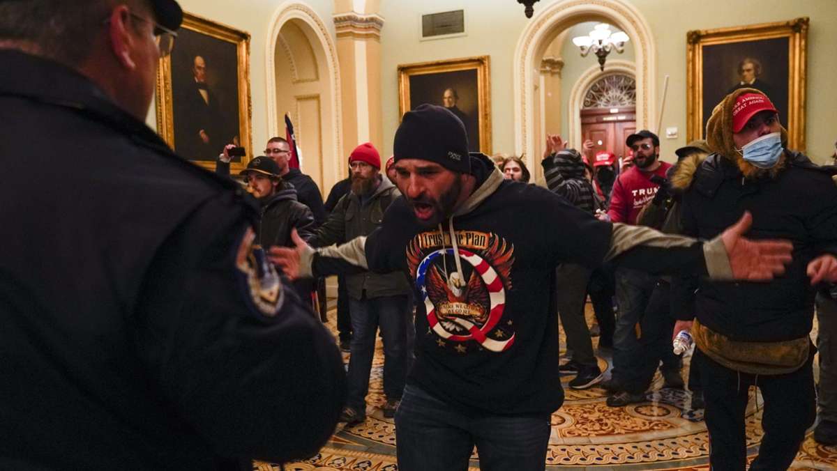 Ausschreitungen in Washington: Aufruhr im Kapitol – wie konnte das passieren?
