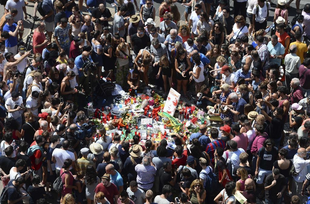 Die Menschen in Spanien sind tief getroffen von den Terroranschlägen in Cambrils und Barcelona.