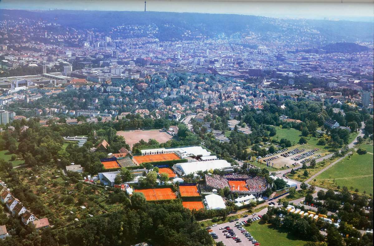 Luftbild der Clubanlage im Stuttgarter Stadtteil Weißenhof. Anders als der Tennisclub schreibt sich der Stadtteil mit einem scharfen S.