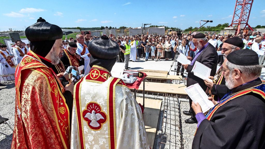 Syrisch-orthodoxe Gemeinde in Bietigheim-Bissingen: Grundstein für Kirche gelegt