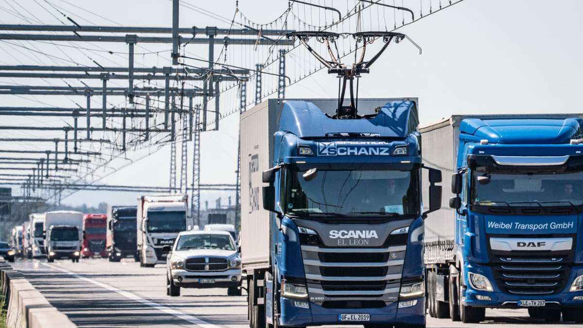 Testbetrieb zwischen Kuppenheim und Gernsbach: Oberleitungs-Lastwagen fahren ab Frühjahr 2021 im Südwesten
