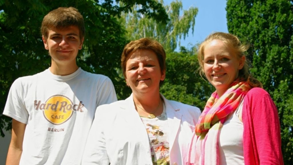  Iris Ripsam ist mit Leibe und Seele Stadträtin. Für die CDU sitzt sie seit 1999 im Gemeinderat. Auch ihre Kinder haben die Politik für sich entdeckt. Anne Ripsam zählte zu den ersten Jugendräten in Möhringen, ihr Bruder Fabian gehört derzeit dem Gremium an. 