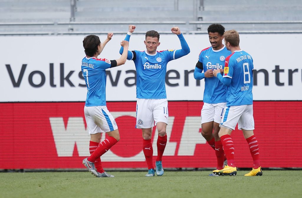In der siebten Minute ging Holstein Kiel mit 1:0 in Führung.