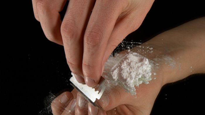 Polizistin wegen abgezweigten Kokains angeklagt