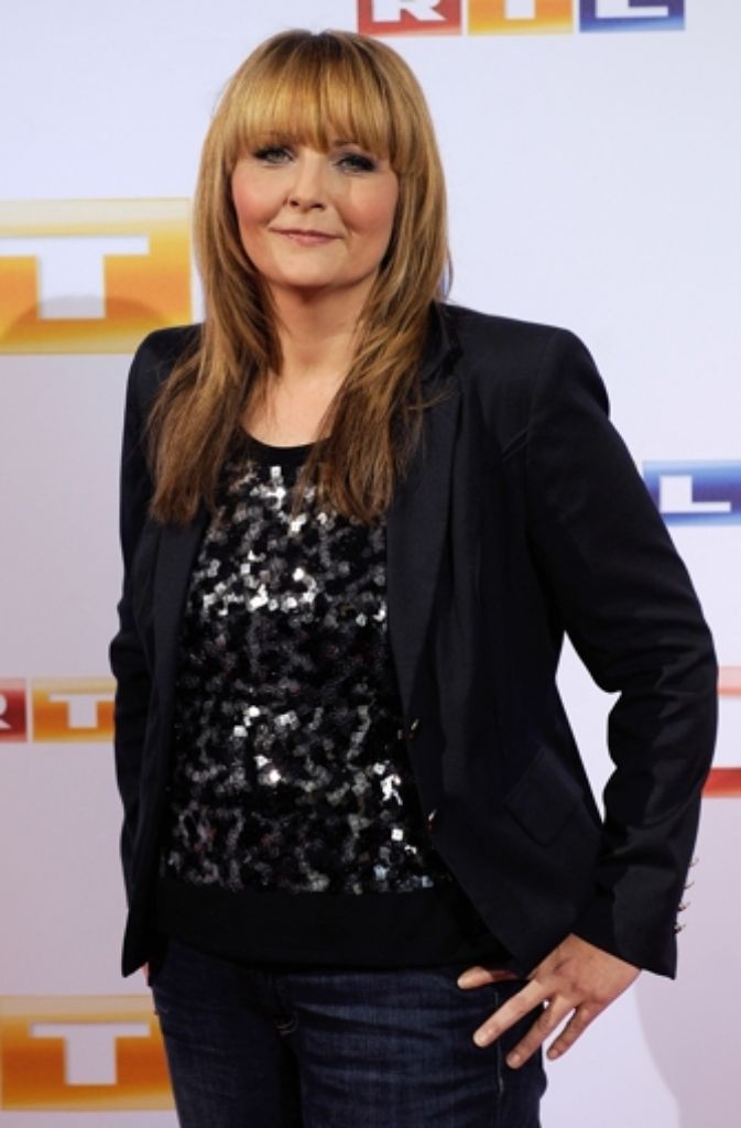 Die TV-Anwältin Helena Fürst wird ebenso teilnehmen. Die 41-jährige Dokusoap-Darstellerin ist mit Sendungen wie „Helena Fürst - Kämpferin aus Leidenschaft“ für die RTL-Fangemeinde keine Unbekannte.