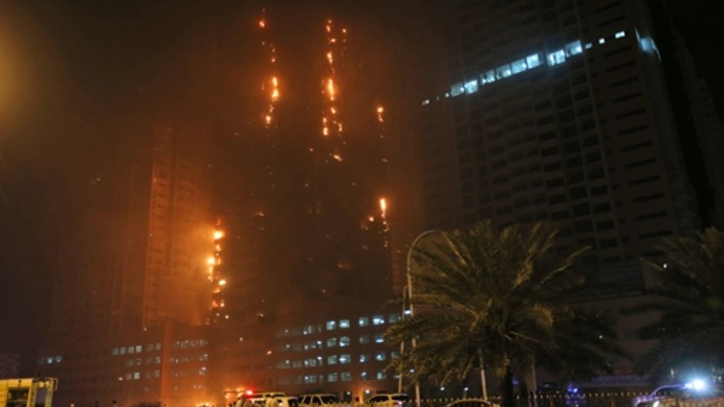 Vereinigte Arabische Emirate: Flammen in Wohnturm nach Stunden gelöscht