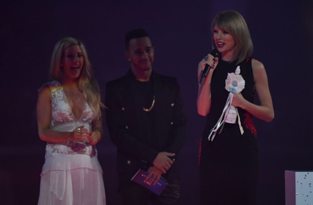 Taylor Swift mit Ellie Goulding und Lewis Hamilton